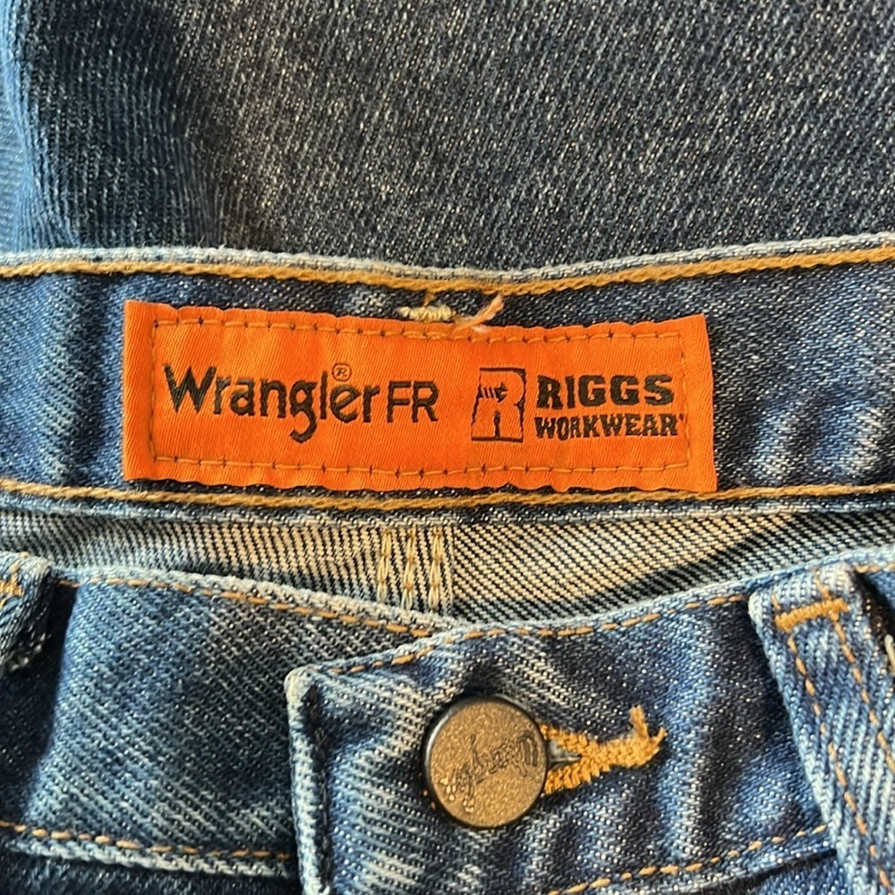 NWT Wrangler Flame Resistant Carpenter Pants CAT 2-2112  AA14 - Picture 6 of 7